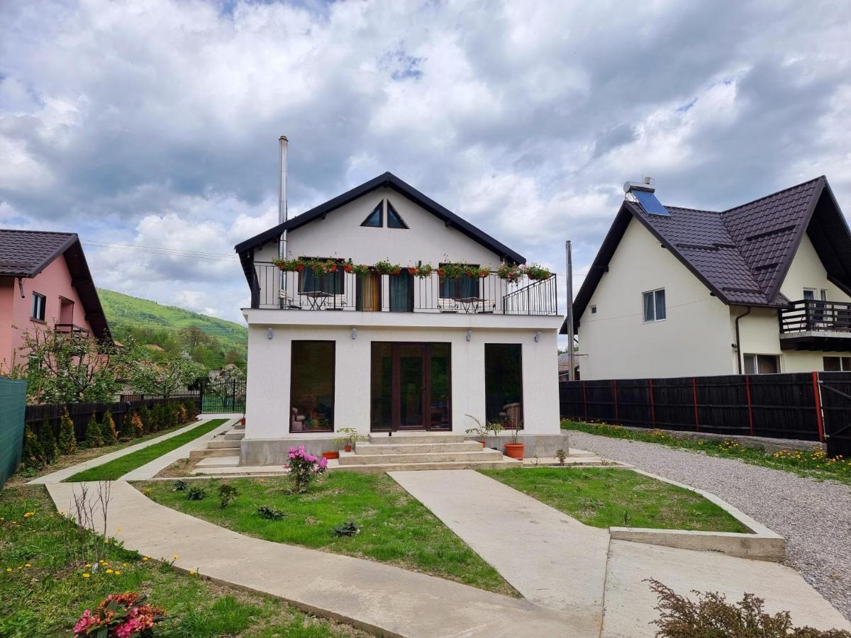 Hanul Doftana Trăisteni Extérieur photo
