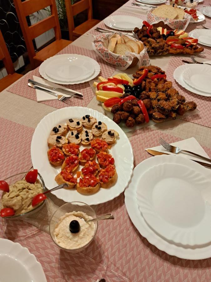 Hanul Doftana Trăisteni Extérieur photo