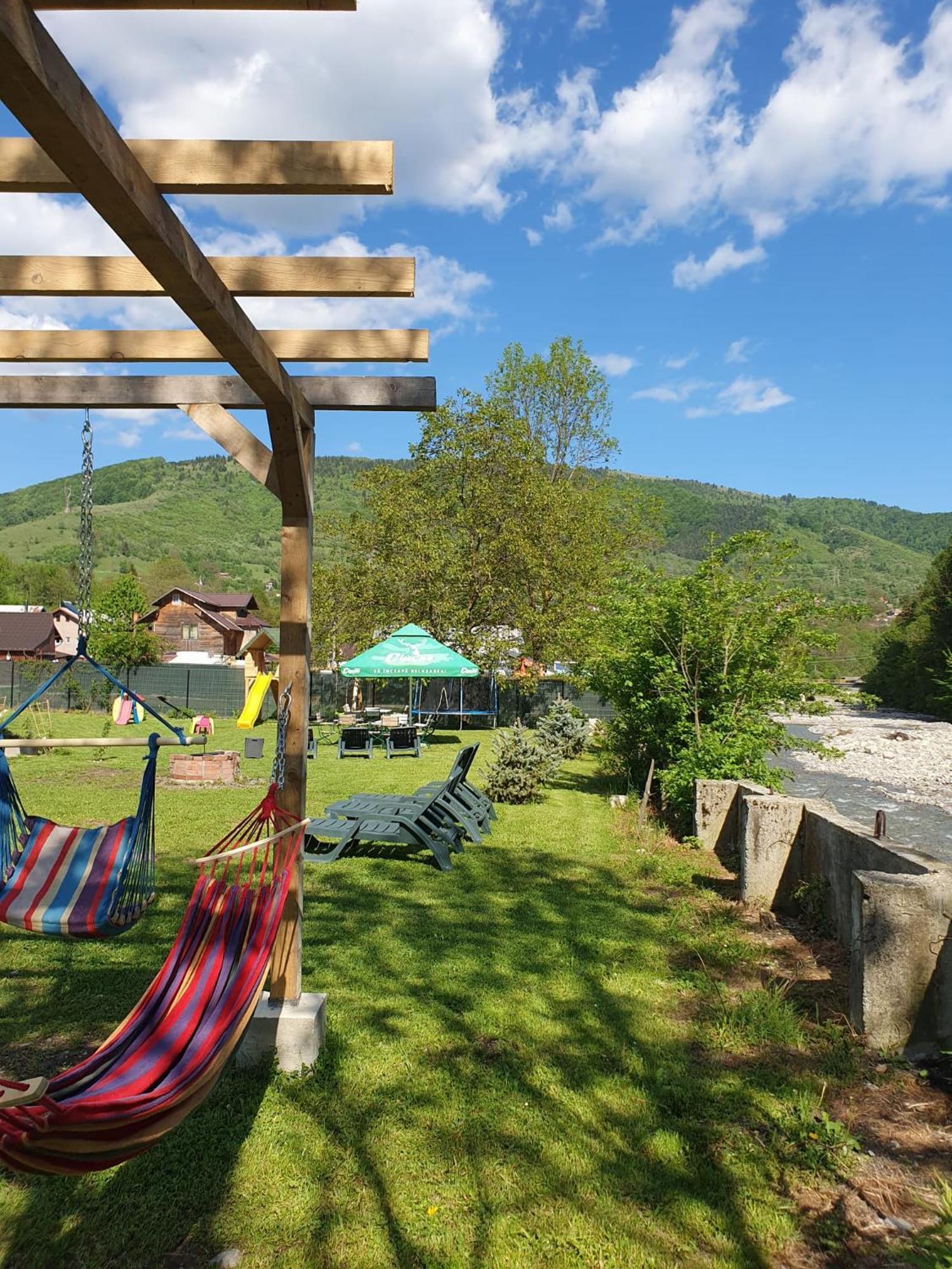 Hanul Doftana Trăisteni Extérieur photo
