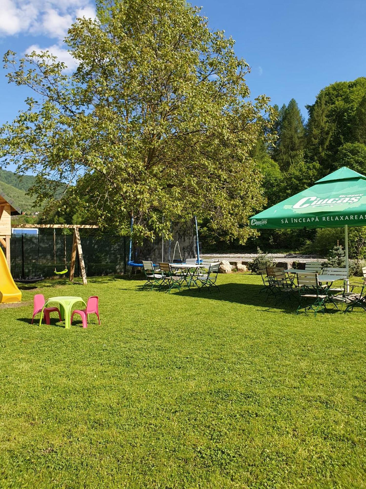 Hanul Doftana Trăisteni Extérieur photo